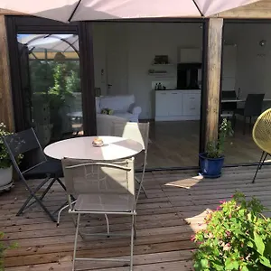 Hébergement de vacances Hameau De Chantelierre, Éguilles